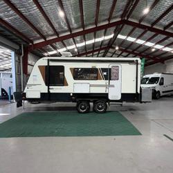 2015 AVIDA EMERALD CV5934QB