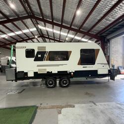 2015 AVIDA EMERALD CV5934QB