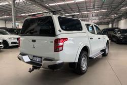 2017 Mitsubishi Triton GLX