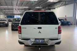 2017 Mitsubishi Triton GLX