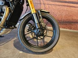 2024 Triumph Speed 400 Speed Four Grey