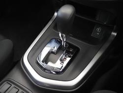 2021 Nissan Navara SL