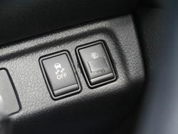 2021 Nissan Navara SL