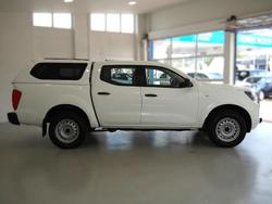 2021 Nissan Navara SL