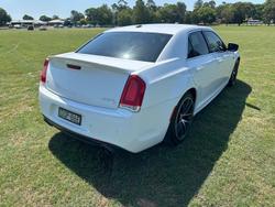 2017 Chrysler 300 SRT Core