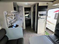 2020 Windsor Daintree