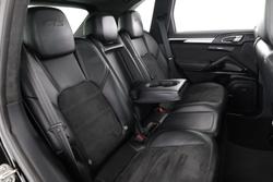 2017 Porsche Cayenne GTS