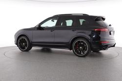 2017 Porsche Cayenne GTS
