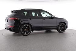 2017 Porsche Cayenne GTS