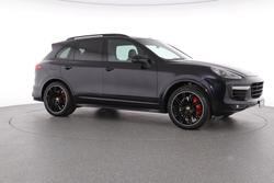 2017 Porsche Cayenne GTS