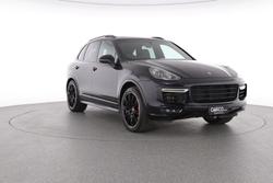 2017 Porsche Cayenne GTS