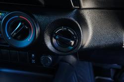 2023 Toyota Hilux SR