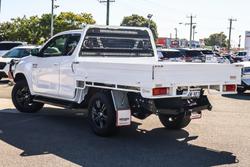 2023 Toyota Hilux SR