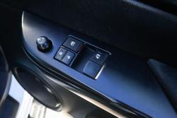 2023 Toyota Hilux SR