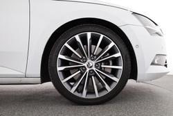 2019 SKODA Superb 206TSI SportLine