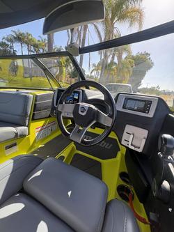 2023 Malibu Response TXi Open Bow