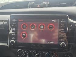 2022 Toyota Hilux SR