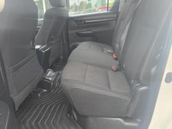 2022 Toyota Hilux SR