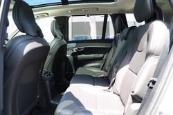 2025 Volvo XC90 Ultra T8 Plug-In Hybrid Dark