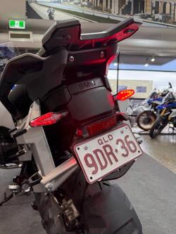 2025 BMW Motorrad R 1300 GS ADVENTURE TROPHY Racing Blue Metallic. (17-08)