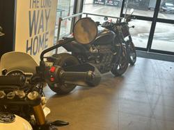 2025 Triumph Scrambler 400 XC Scrambler White