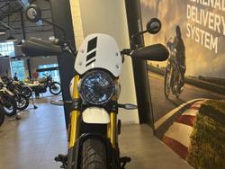 2025 Triumph Scrambler 400 XC Scrambler White
