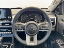 2025 Mitsubishi Triton GLS