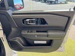 2025 Mitsubishi Triton GLS