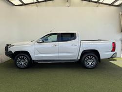 2025 Mitsubishi Triton GLS