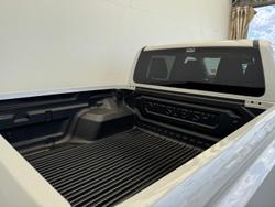 2025 Mitsubishi Triton GLS