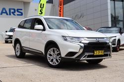 2020 Mitsubishi Outlander ES