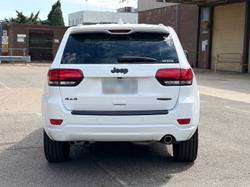 2020 Jeep Grand Cherokee Night Eagle