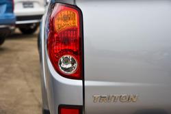 2014 Mitsubishi Triton GLX-R