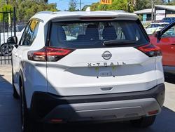 2025 Nissan X-TRAIL ST
