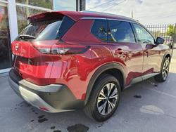 2025 Nissan X-TRAIL ST-L