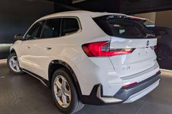 2024 BMW iX1 eDrive20 xLine