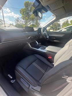 2025 Mazda CX-60 D50e Evolve