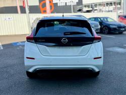 2023 Nissan LEAF