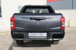 2023 Mitsubishi Triton Xtreme