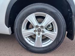 2022 Toyota Kluger GX