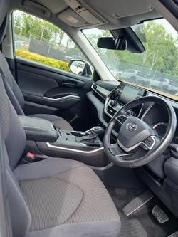 2022 Toyota Kluger GX