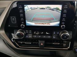 2022 Toyota Kluger GX