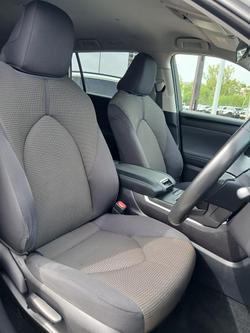 2022 Toyota Kluger GX