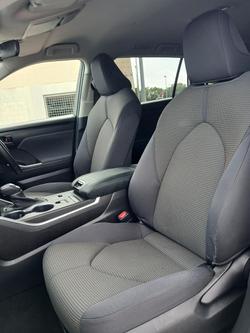 2022 Toyota Kluger GX