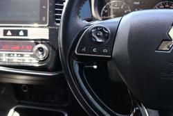 2018 Mitsubishi Outlander ES