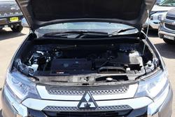 2018 Mitsubishi Outlander ES