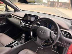 2018 Toyota C-HR (No Badge)