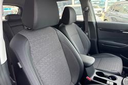 2025 Kia Seltos Sport+ SP2 PE MY26 Fusion Black (FSB)