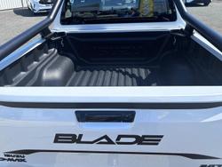 2025 Isuzu D-MAX BLADE