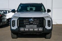 2025 LDV D90 Executive